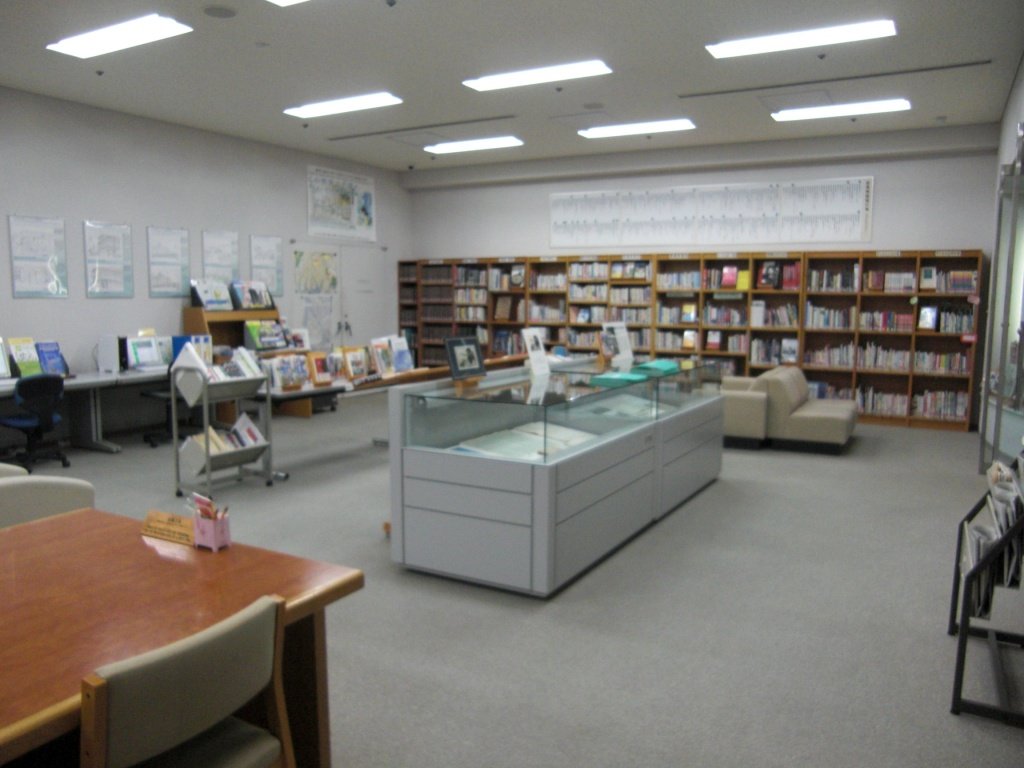 🏛️ 스이타 시립 평화 기념 자료관 (스이타시리츠 헤이와키넨시료칸) 이미지 5